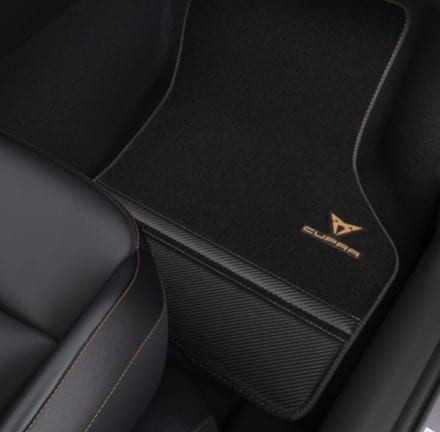 Carbon Fibre CUPRA León SP car mat.