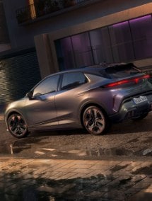 CUPRA Raval VZ